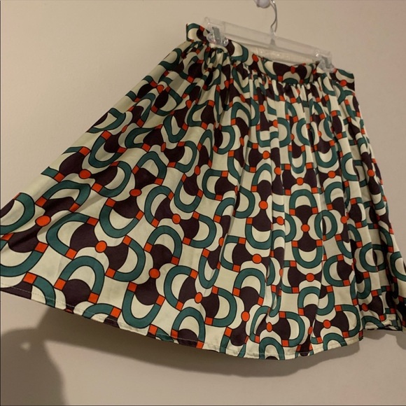 Custom made horseshoe print skirt NWOT fits size L - Picture 2 of 6